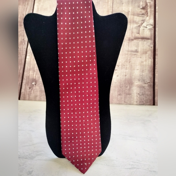 Classic Red Polka Dot Tie346 Brooks Brothers Men's Red Square Weave Print Silk - Picture 1 of 9